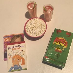 AMERICAN GIRL SLEEPOVER ACCESSORIES